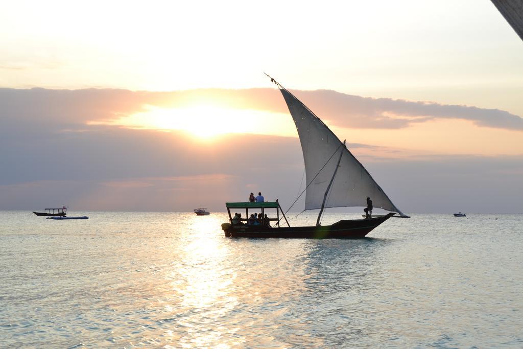 Union Beach Bungalow Nungwi Luaran gambar
