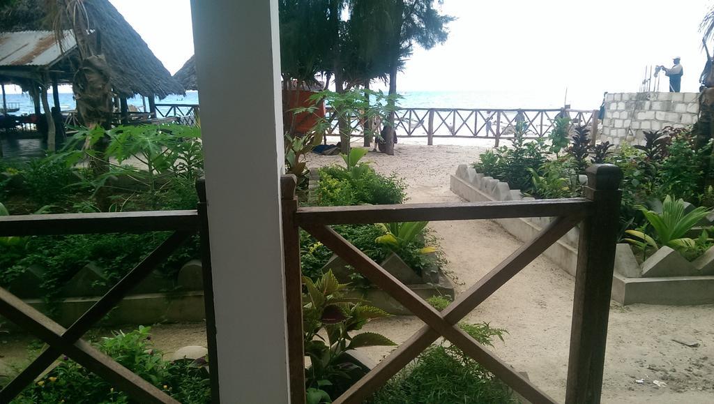 Union Beach Bungalow Nungwi Luaran gambar